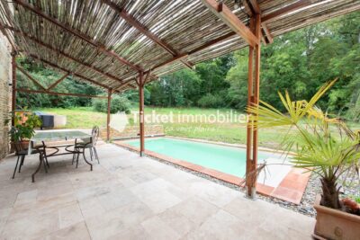 Maison à vendre à Montaigut-sur-save