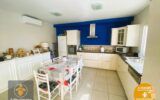 Maison à vendre à Le Lavandou — Vue montagne — photo 3