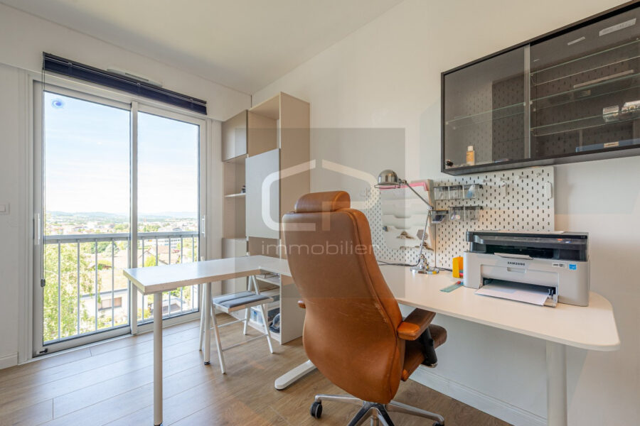 Appartement à vendre à Annecy-le-vieux — Vue lac — photo 9