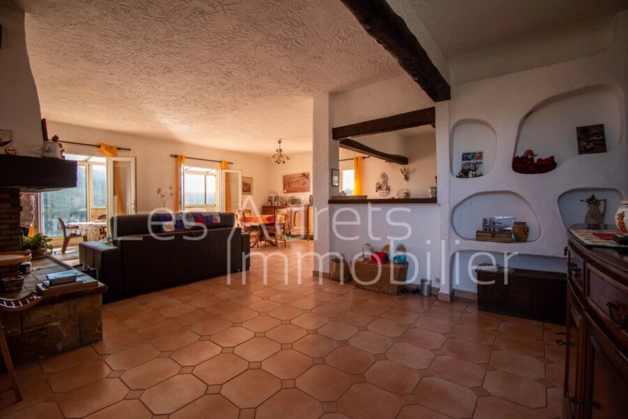 Maison à vendre à Les adrets-de-l&rsquo;estérel — Vue montagne — photo 5