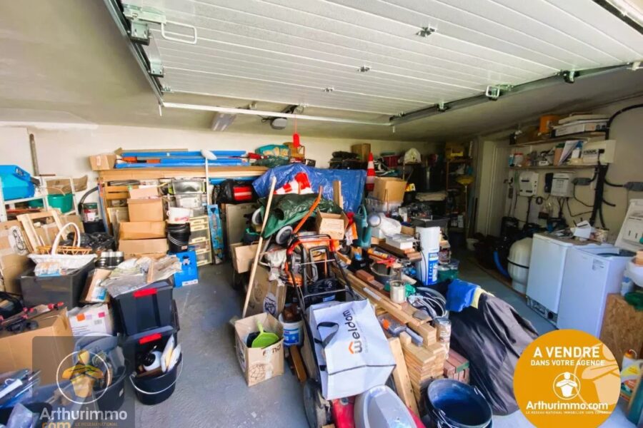 Maison à vendre à Le Lavandou — Vue montagne — photo 13