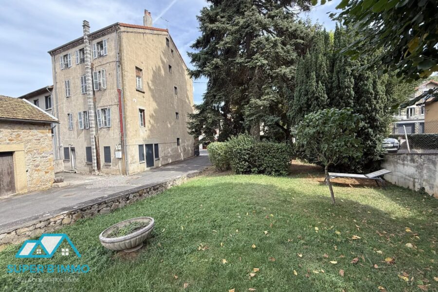 Appartement à vendre à Brioude — Vue sur la ville — photo 16