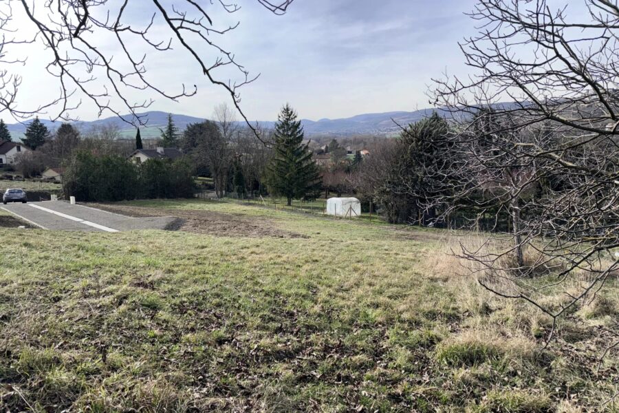 Terrain à vendre à Veyre-monton — Vue montagne — photo 2