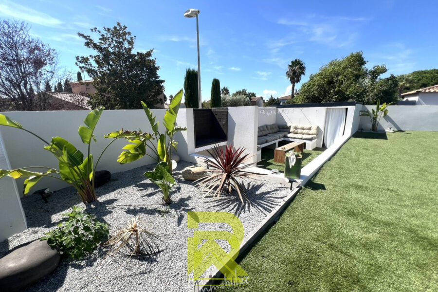 Maison à vendre à Agde — Vue sur la ville — photo 4