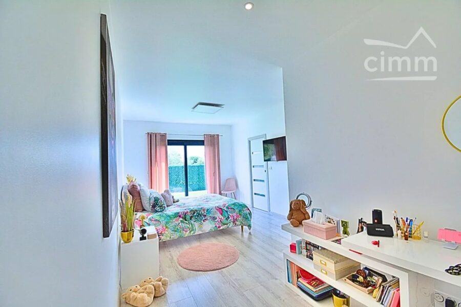 Maison à vendre à Llupia — Vue parc — photo 6