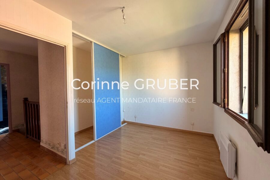 Maison à vendre à Digne-les-bains — Vue montagne — photo 10