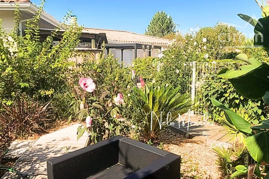 Maison à vendre à Biganos — Vue parc & jardin — photo 5