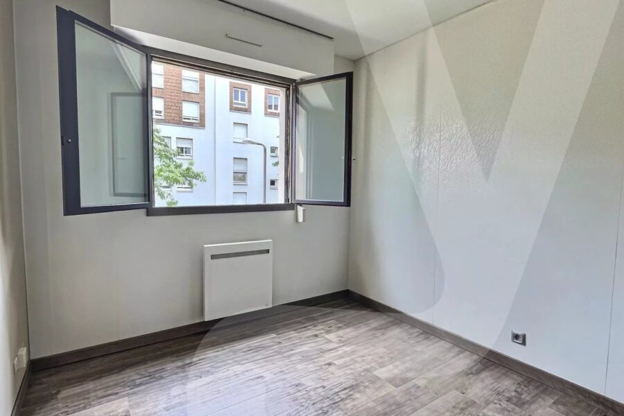 Appartement à vendre à Nancy — Vue sur la ville — photo 5