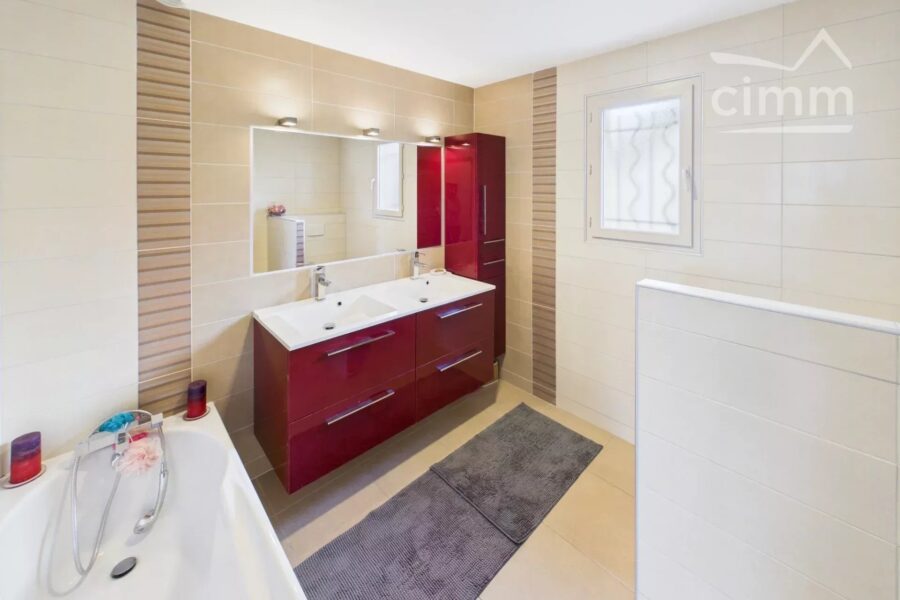 Maison à vendre à Claix — Vue montagne — photo 18