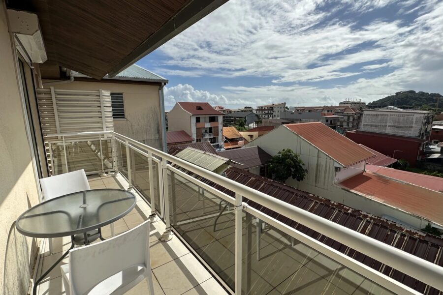 Appartement à vendre à Cayenne — Vue sur la ville — photo 4