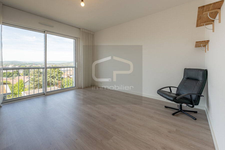 Appartement à vendre à Annecy-le-vieux — Vue lac — photo 11