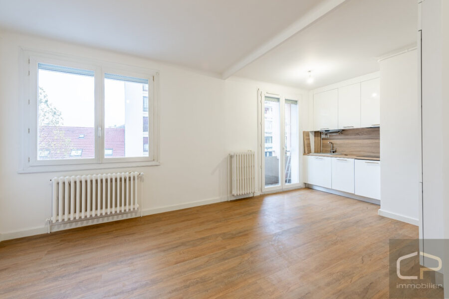 Appartement à vendre à Annecy — Vue montagne — photo 4