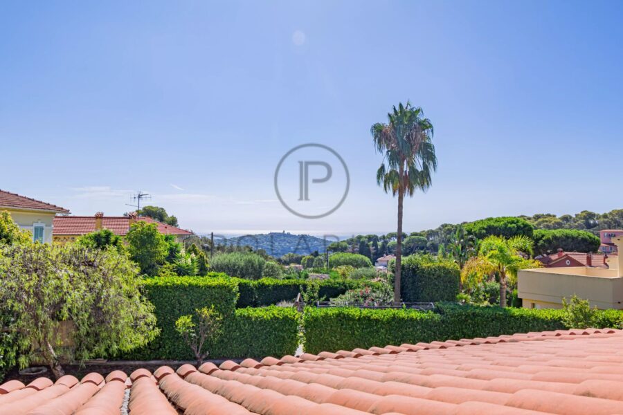 Maison à vendre à Nice — Vue nature — photo 1