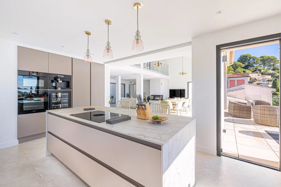 Maison à vendre à Vallauris — Vue mer — photo 11