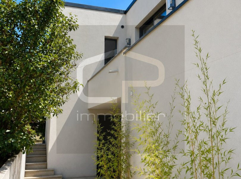 Maison à vendre à Crozet — Vue nature — photo 15
