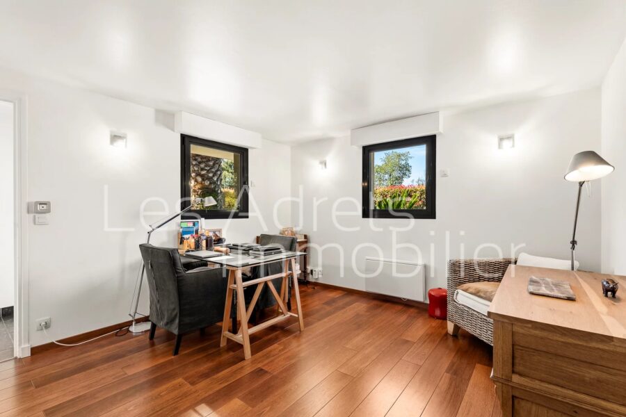 Maison à vendre à Les adrets-de-l&rsquo;estérel — Vue mer — photo 18