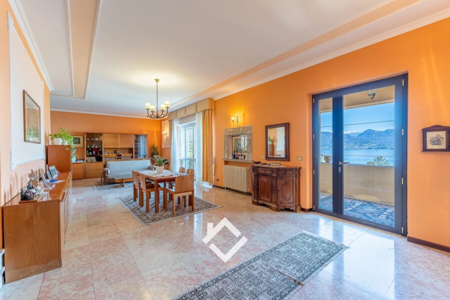 Maison à vendre à Stresa — Vue lac — photo 7
