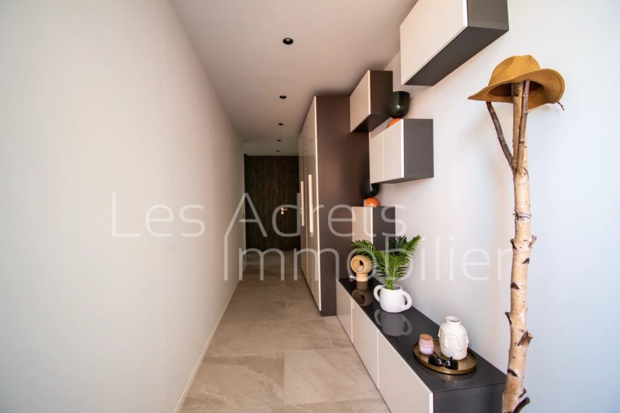 Appartement à vendre à Les adrets-de-l&rsquo;estérel — Vue mer — photo 5