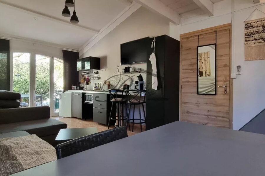 Maison à vendre à La bastidonne — Vue nature — photo 8