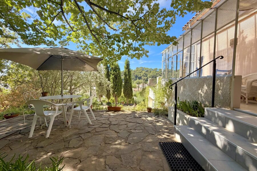 Maison à vendre à Trans-en-provence — Vue parc & jardin — photo 9