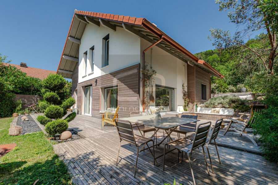 Maison à vendre à Bluffy — Vue montagne — photo 4
