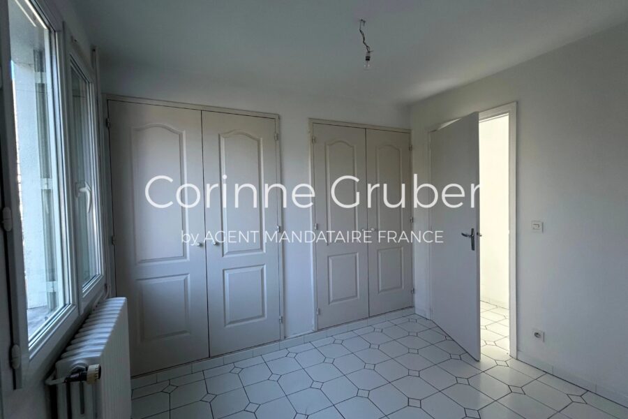 Appartement à vendre à Digne-les-bains — Vue montagne — photo 10