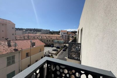 Appartement à vendre à Saint-laurent-du-var