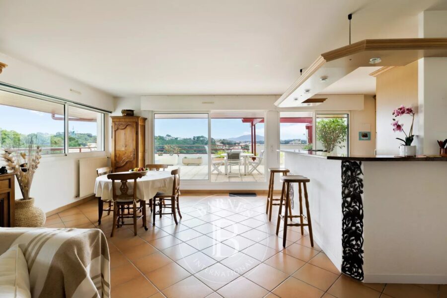 Appartement à vendre à Biarritz — Vue mer — photo 4