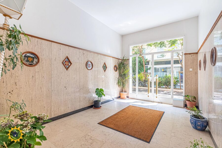 Appartement à louer à Nice — Vue sur la ville — photo 8