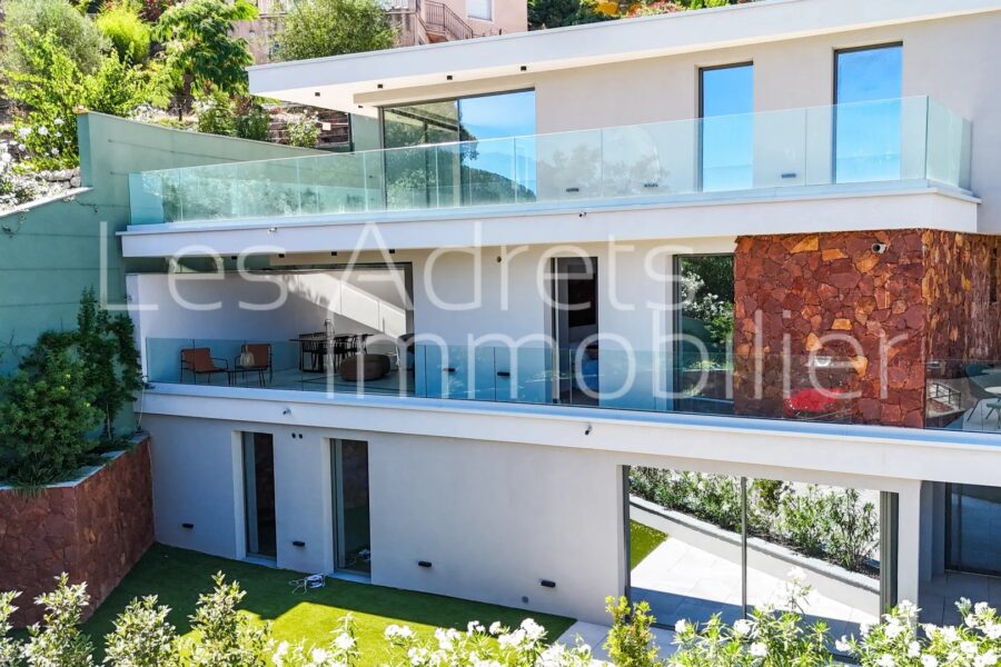 Appartement à vendre à Les adrets-de-l&rsquo;estérel — Vue mer — photo 4
