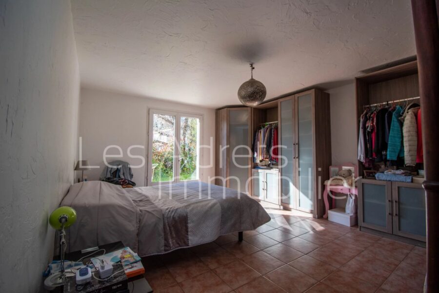 Maison à vendre à Les adrets-de-l&rsquo;estérel — Vue montagne — photo 14