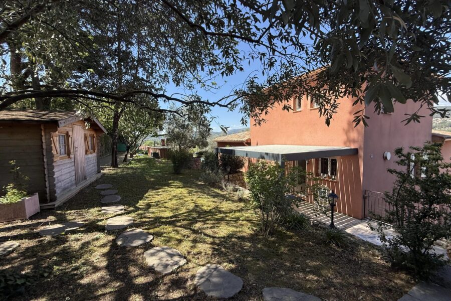 Maison à vendre à Draguignan — Vue montagne — photo 4