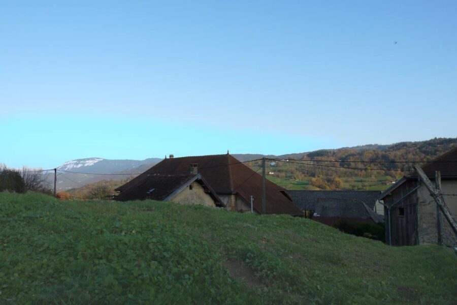 Terrain à vendre à Saint-geoire-en-valdaine — Vue montagne — photo 6