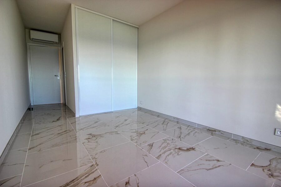 Appartement à louer à Roquebrune-cap-martin — Vue mer — photo 8