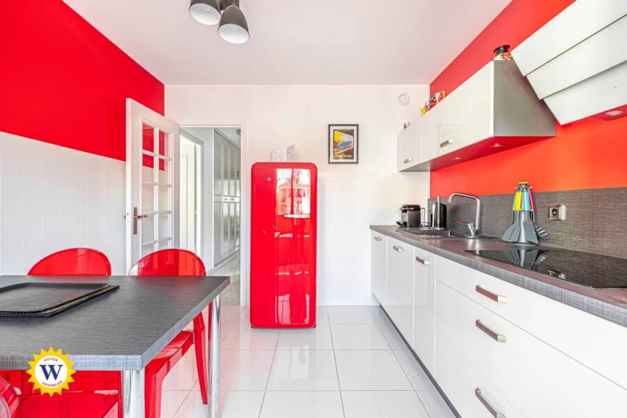 Appartement à louer à Nice — Vue sur la ville — photo 4