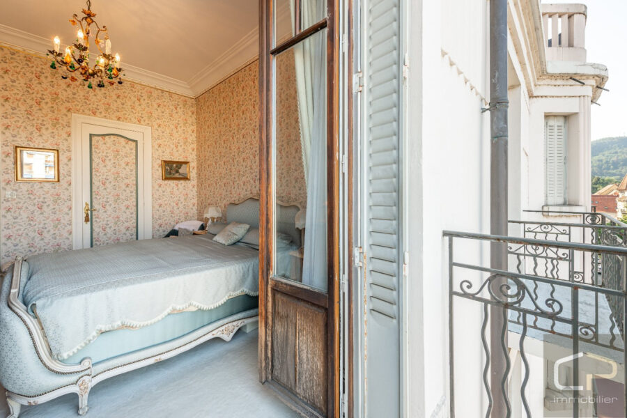 Appartement à vendre à Annecy — Vue sur la ville — photo 4