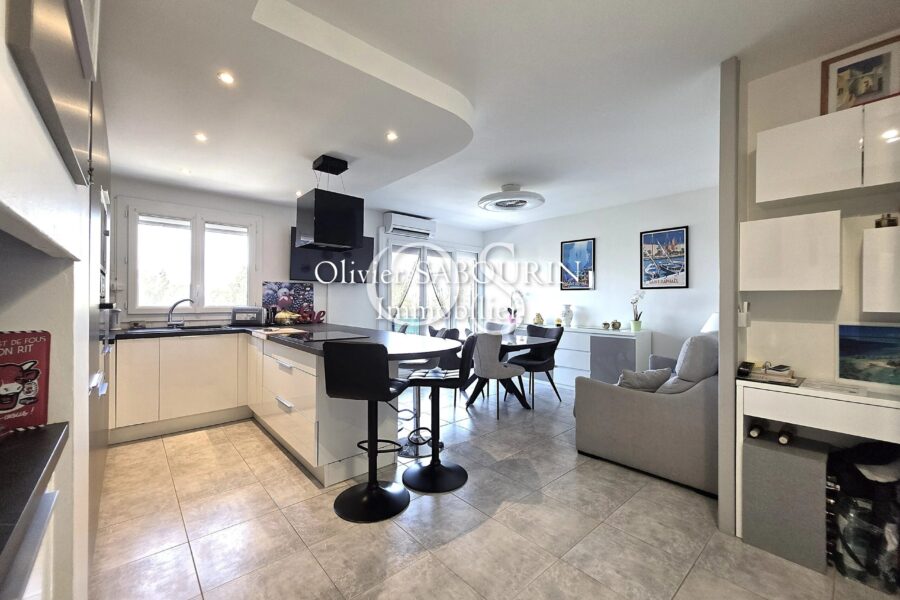 Appartement à vendre à Fréjus — Vue montagne — photo 4