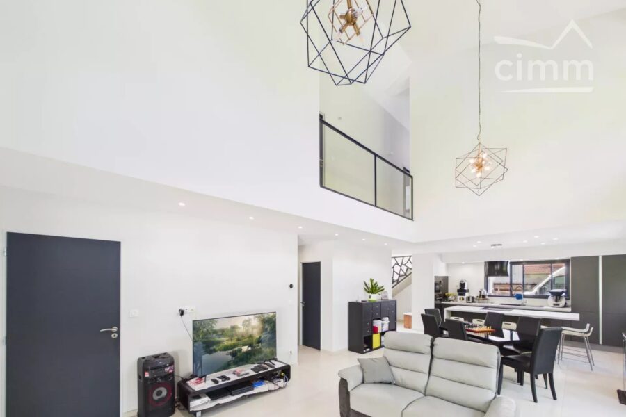 Maison à vendre à Le versoud — Vue montagne — photo 6