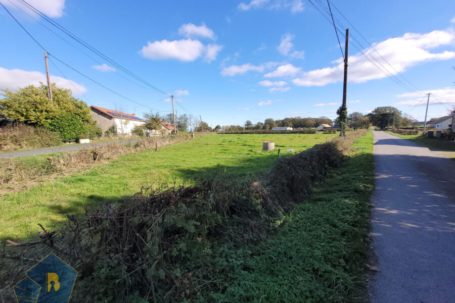 Terrain à vendre à Saint-sauvier — Vue dégagée — photo 2