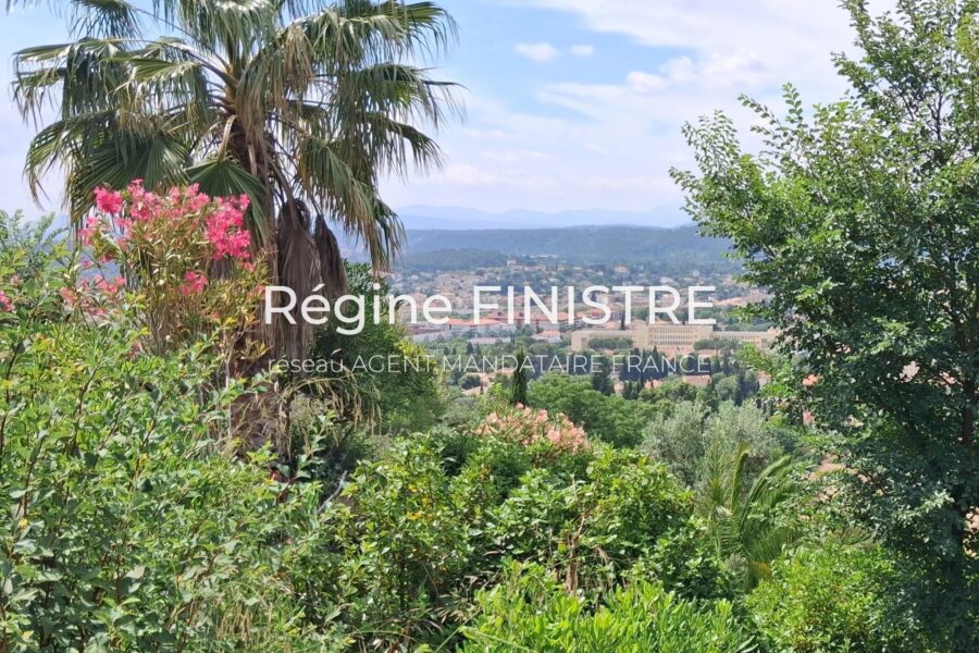 Maison à vendre à Draguignan — Vue sur la ville — photo 15