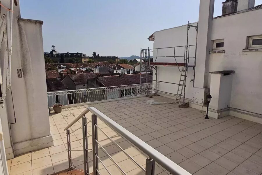 Appartement à louer à Agen — Vue sur la ville — photo 1