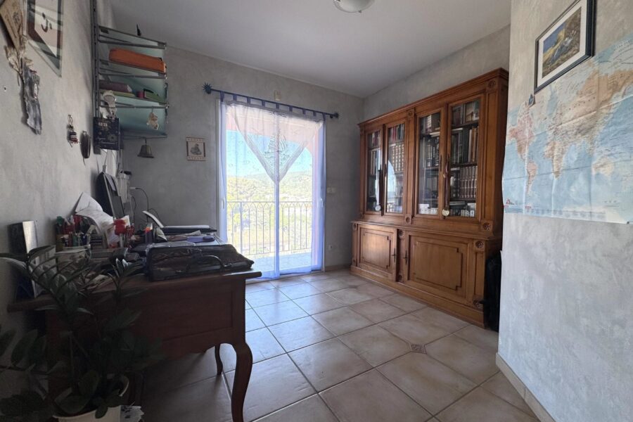 Maison à vendre à Draguignan — Vue montagne — photo 20