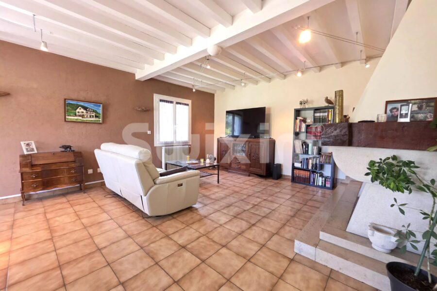 Maison à vendre à Peyrieu — Vue montagne — photo 3