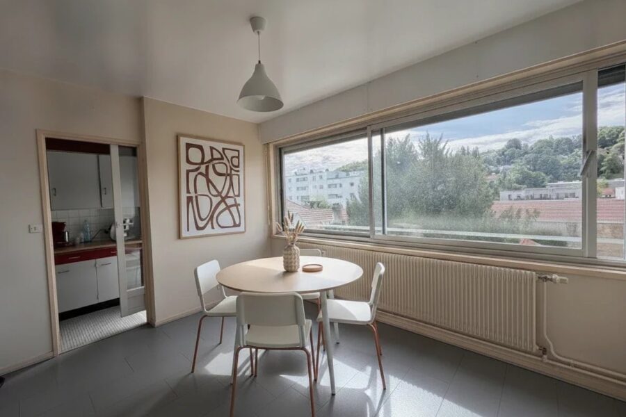 Appartement à vendre à Besançon — Vue sur la ville — photo 4