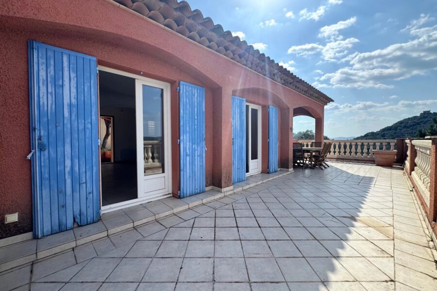 Maison à vendre à Vidauban — Vue montagne — photo 5