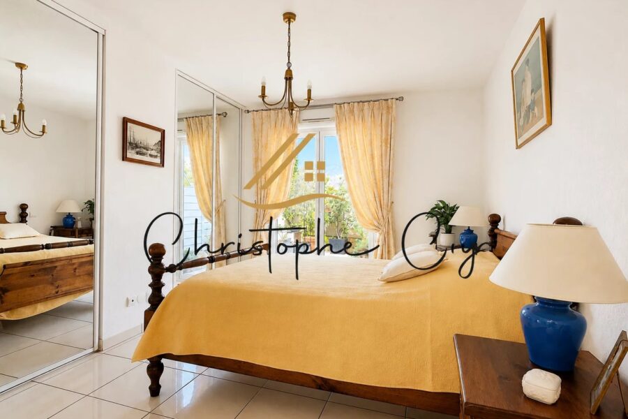 Appartement à vendre à Fréjus — Vue parc & jardin — photo 7