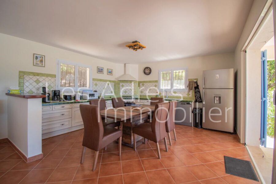 Maison à vendre à Les adrets-de-l&rsquo;estérel — Vue montagne — photo 10