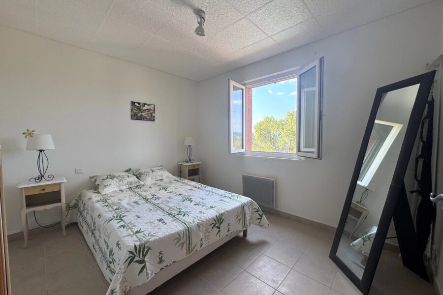 Maison à vendre à Vidauban — Vue montagne — photo 17