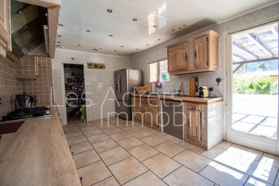 Maison à vendre à Les adrets-de-l&rsquo;estérel — Vue montagne — photo 7