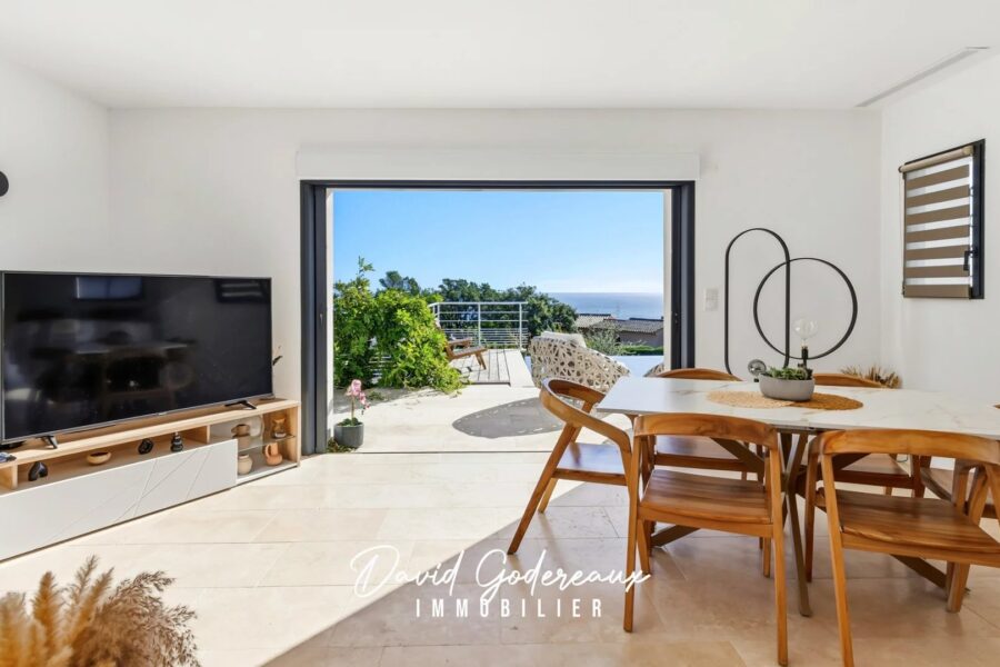 Maison à vendre à Fréjus — Vue mer — photo 3